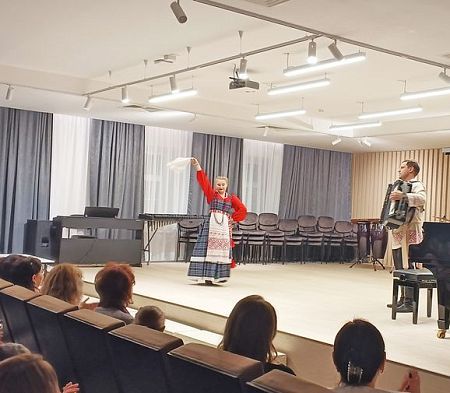 Концерт классической музыки в подарок заводчанам к Дню народного единства